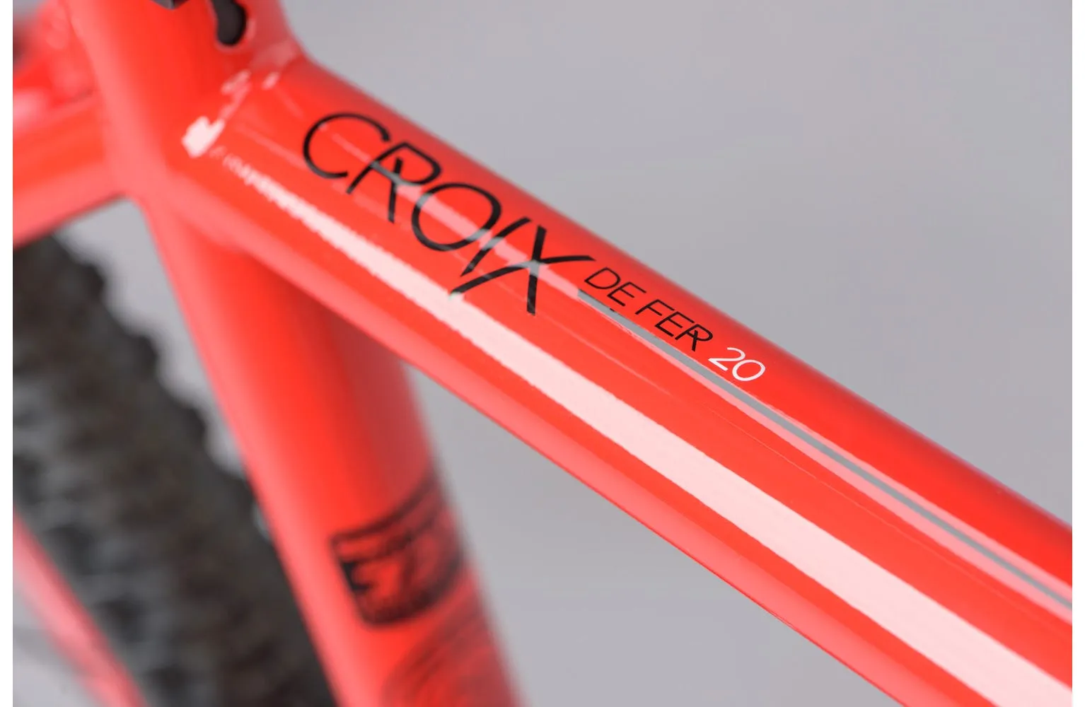 Genesis Croix De Fer 20