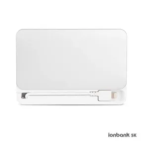 Moshi ionbank 5K with Lightning Adapter